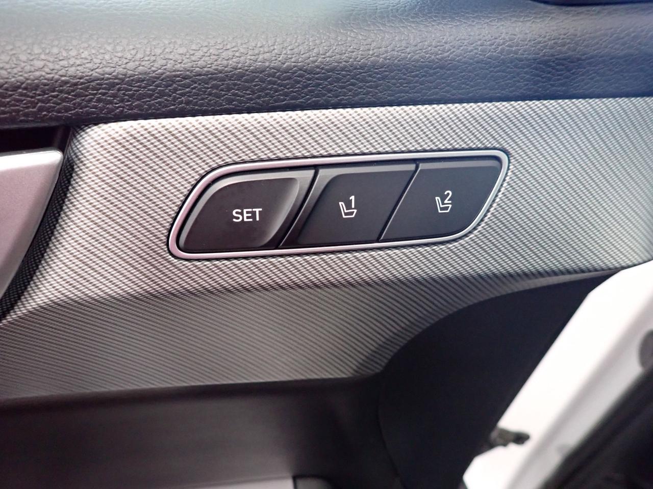 2025 Hyundai PALISADE Urban 7-PASS AWD LEATHER NAVI SUNROOF Photo