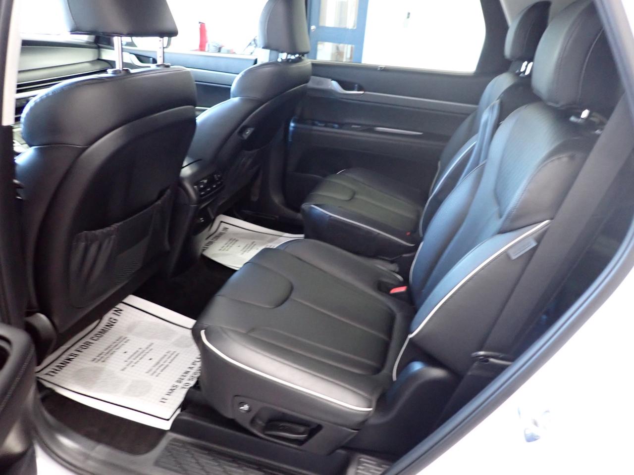 2025 Hyundai PALISADE Urban 7-PASS AWD LEATHER NAVI SUNROOF Photo