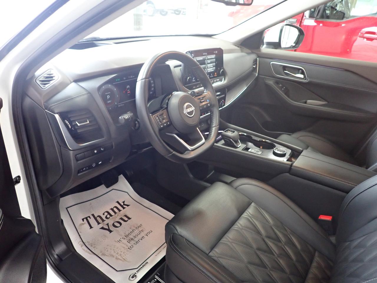 2023 Nissan Rogue Platinum AWD LEATHER NAVI SUNROOF Photo