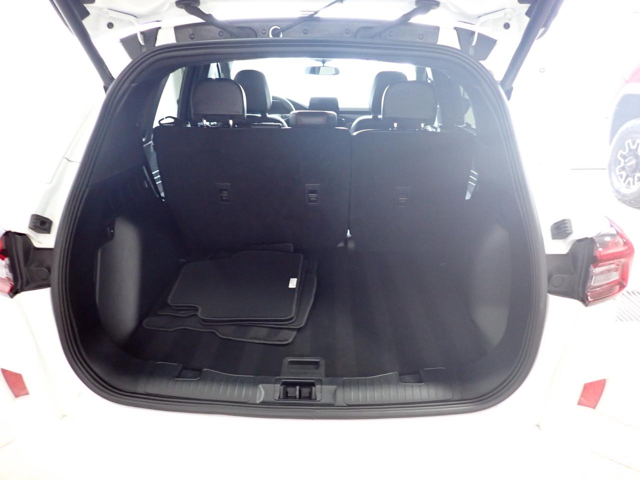 2024 Ford Escape ST-Line AWD *HYBRID* Photo