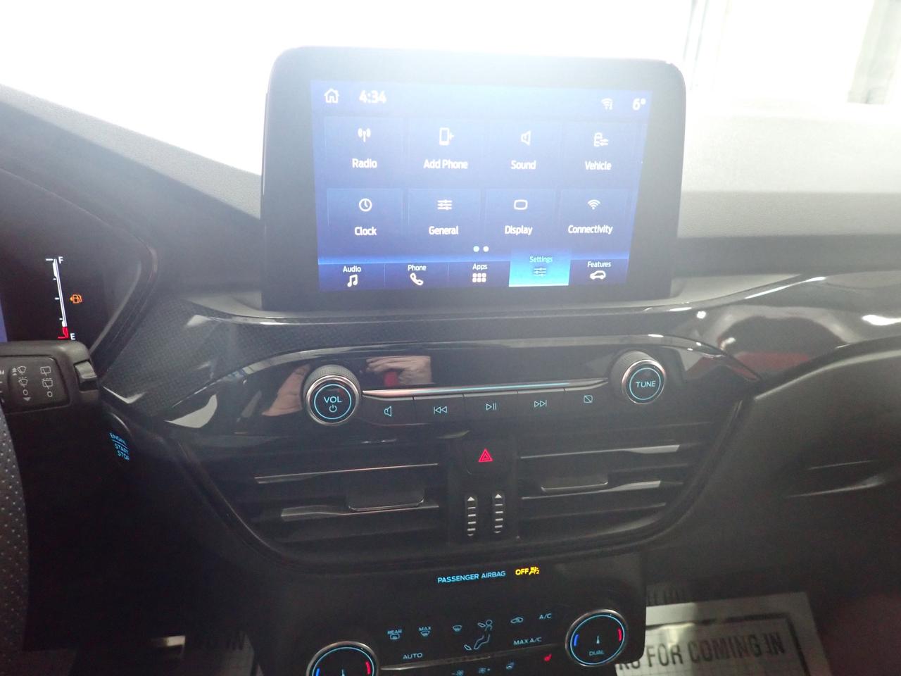 2024 Ford Escape ST-Line AWD *HYBRID* Photo