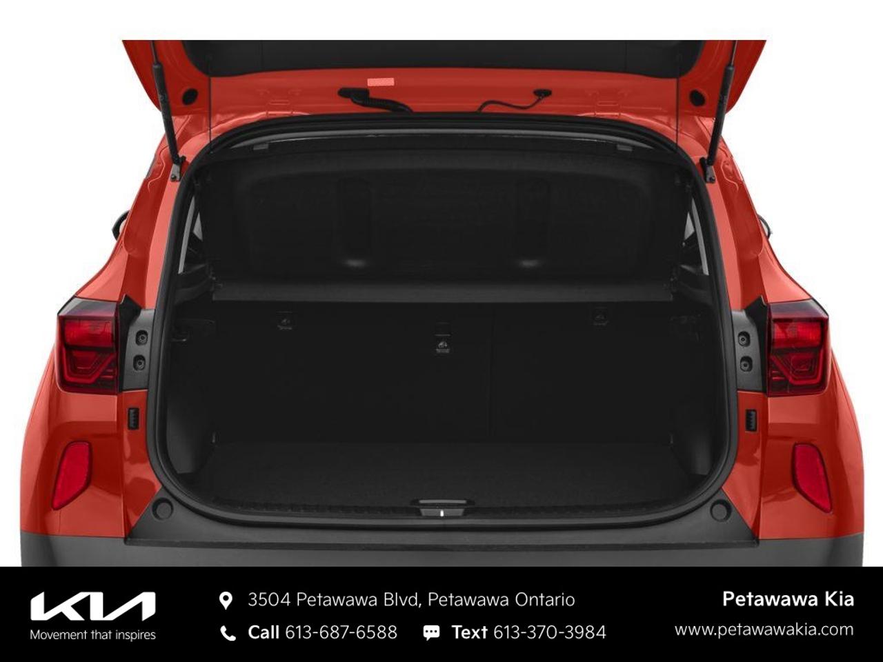 2022 Kia Seltos SX Turbo w/Burgundy Interior 4dr All-Wheel Drive Photo