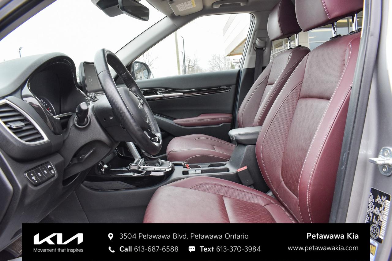 2022 Kia Seltos SX Turbo w/Burgundy Interior 4dr All-Wheel Drive Photo