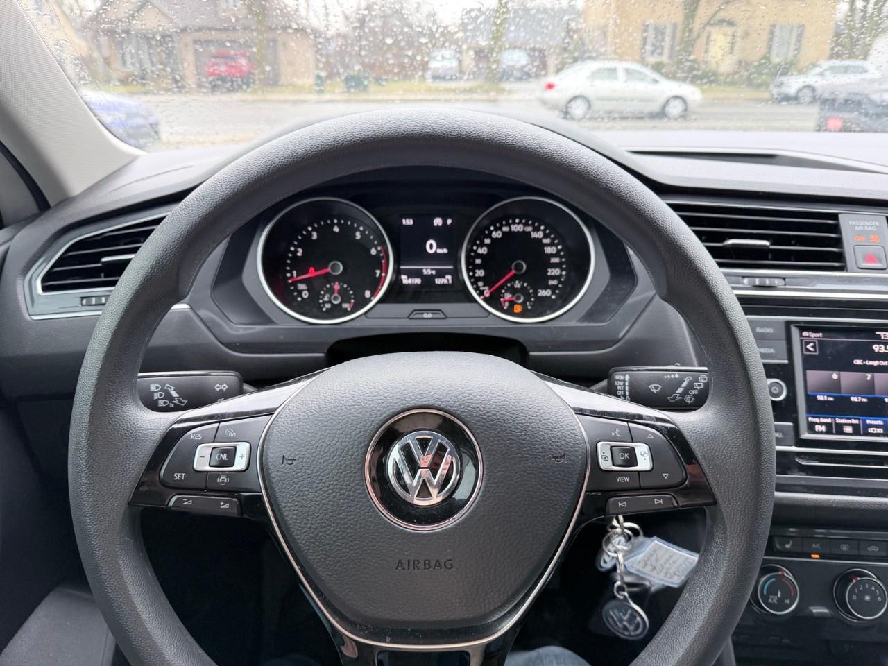 2020 Volkswagen Tiguan Trendline 4Motion Photo