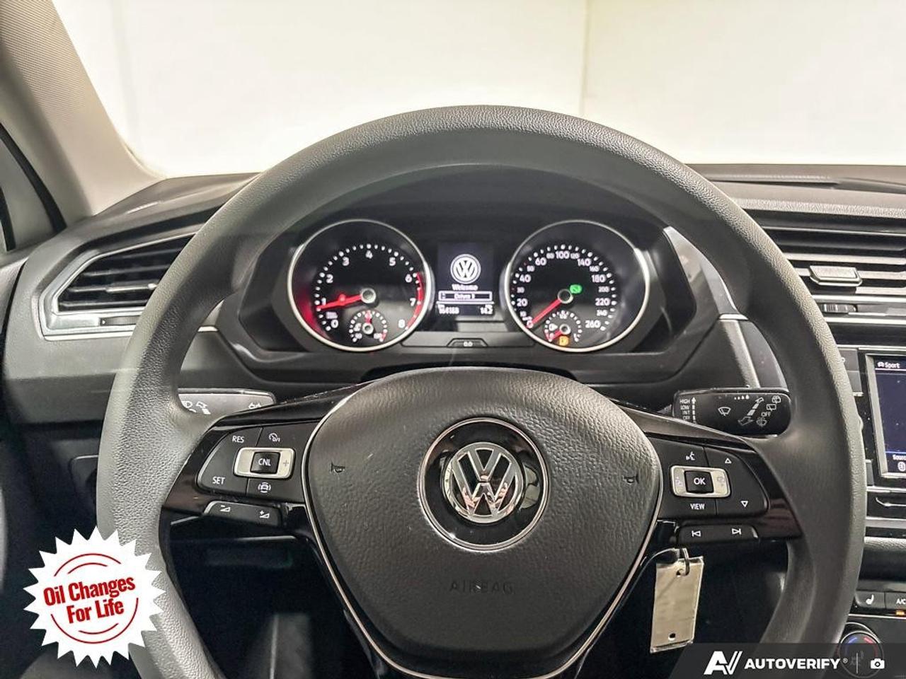 2020 Volkswagen Tiguan Trendline 4Motion Photo