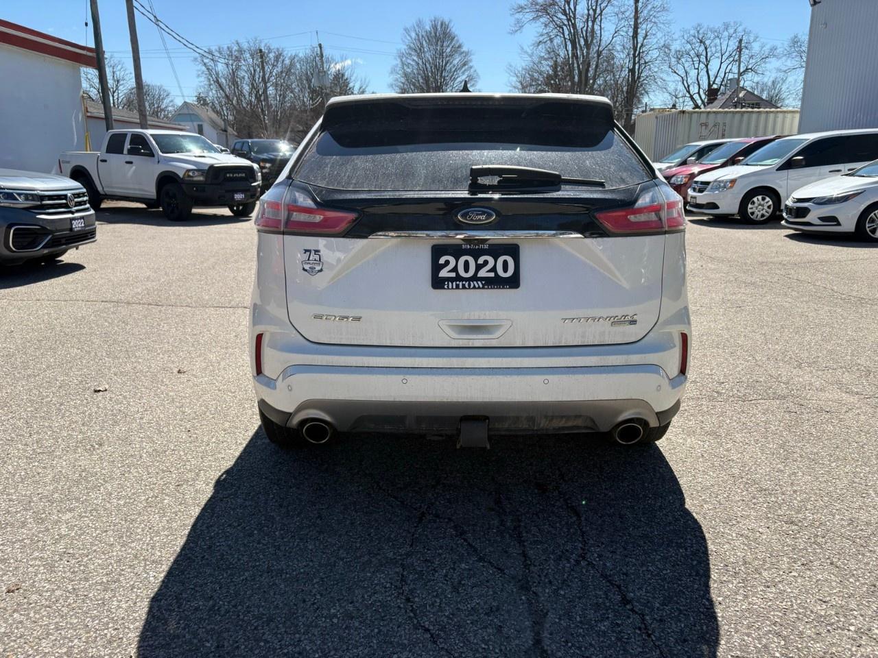 2020 Ford Edge Titanium AWD Photo