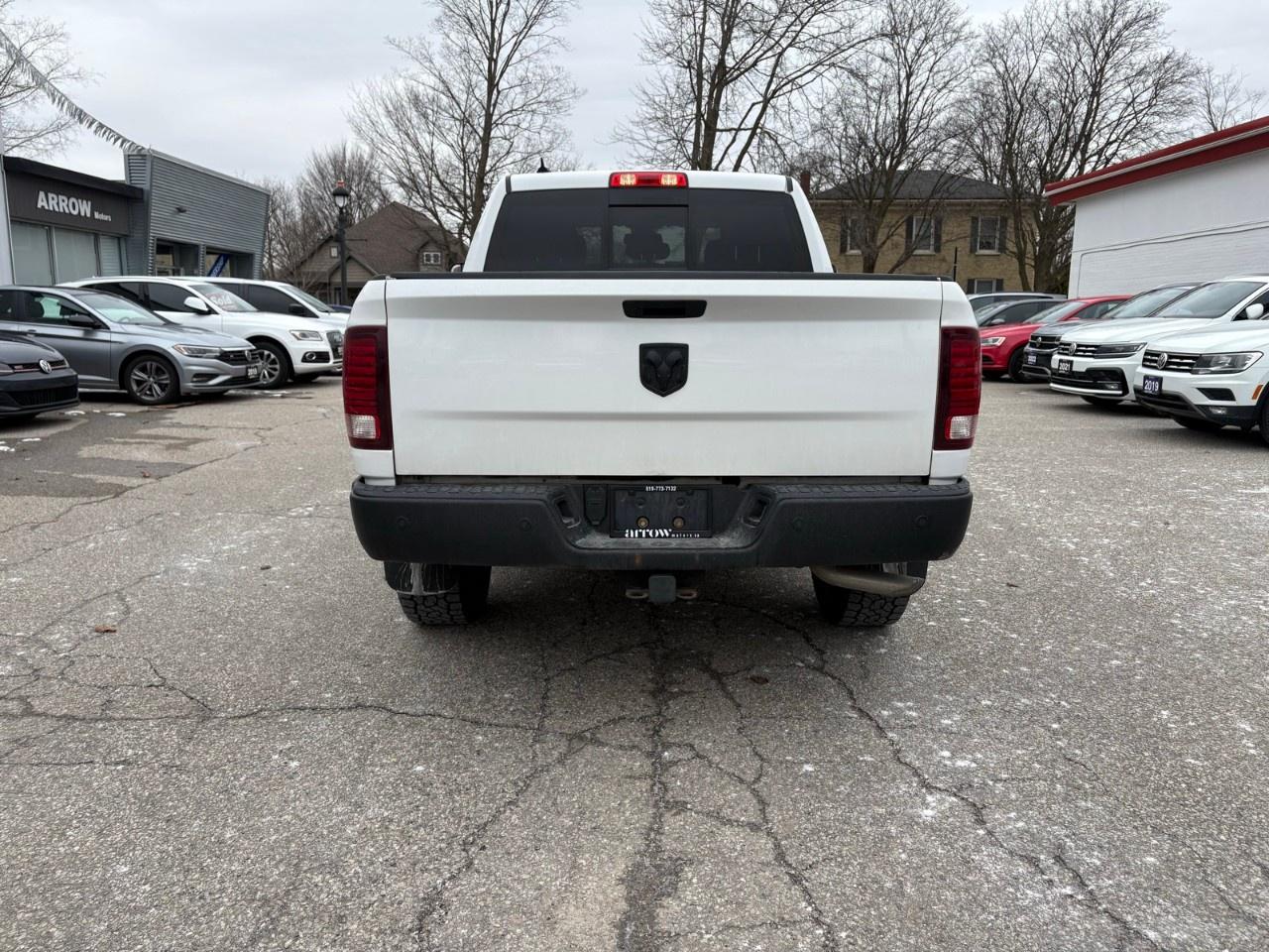 2021 RAM 1500 Classic WARLOCK 4X4 CREW CAB 5'7" BOX Photo