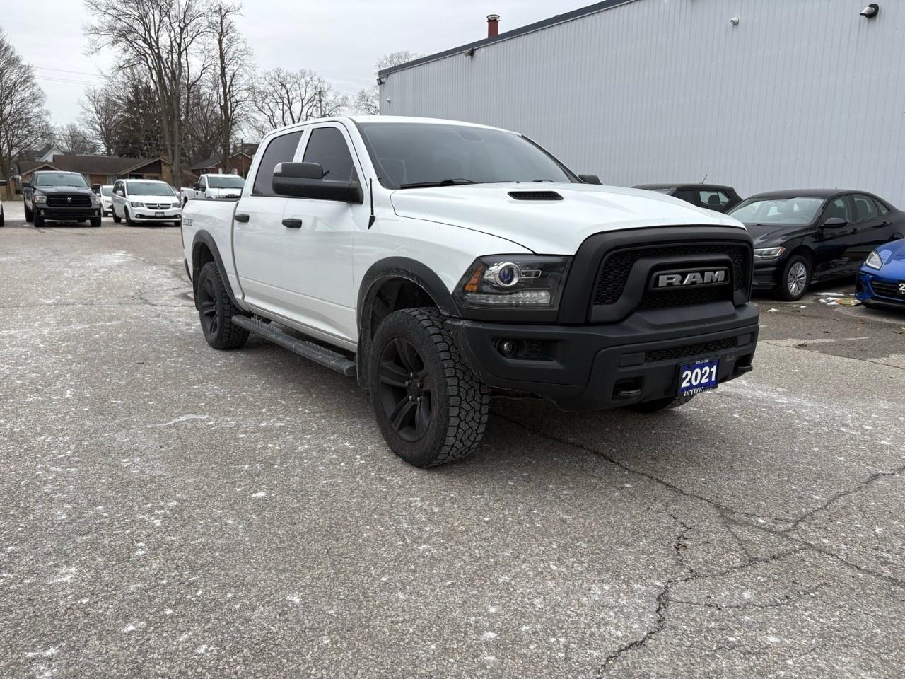 2021 RAM 1500 Classic WARLOCK 4X4 CREW CAB 5'7" BOX Photo