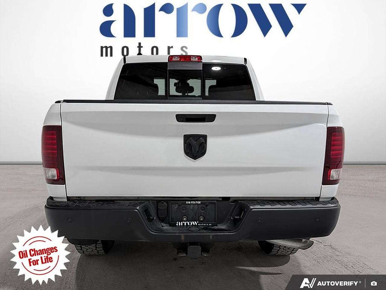 2021 RAM 1500 Classic WARLOCK 4X4 CREW CAB 5'7" BOX Photo