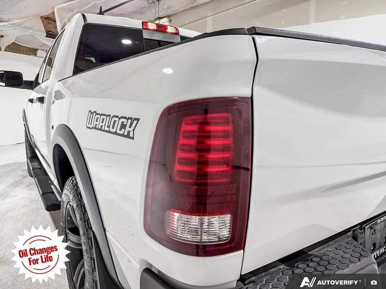 2021 RAM 1500 Classic WARLOCK 4X4 CREW CAB 5'7" BOX Photo