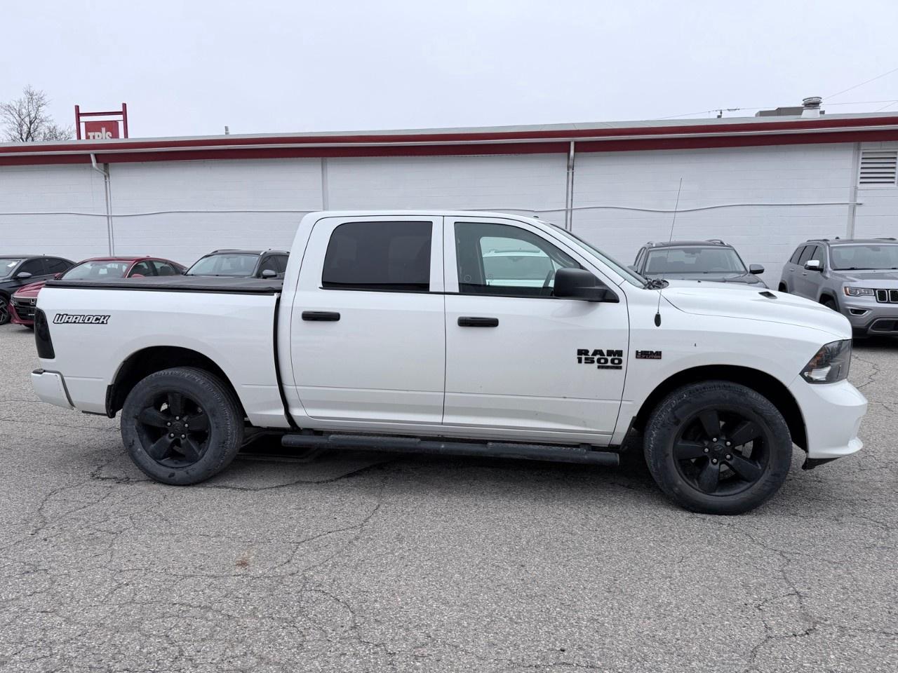 2019 RAM 1500 Classic EXPRESS 4X4 CREW CAB 5'7" BOX Photo