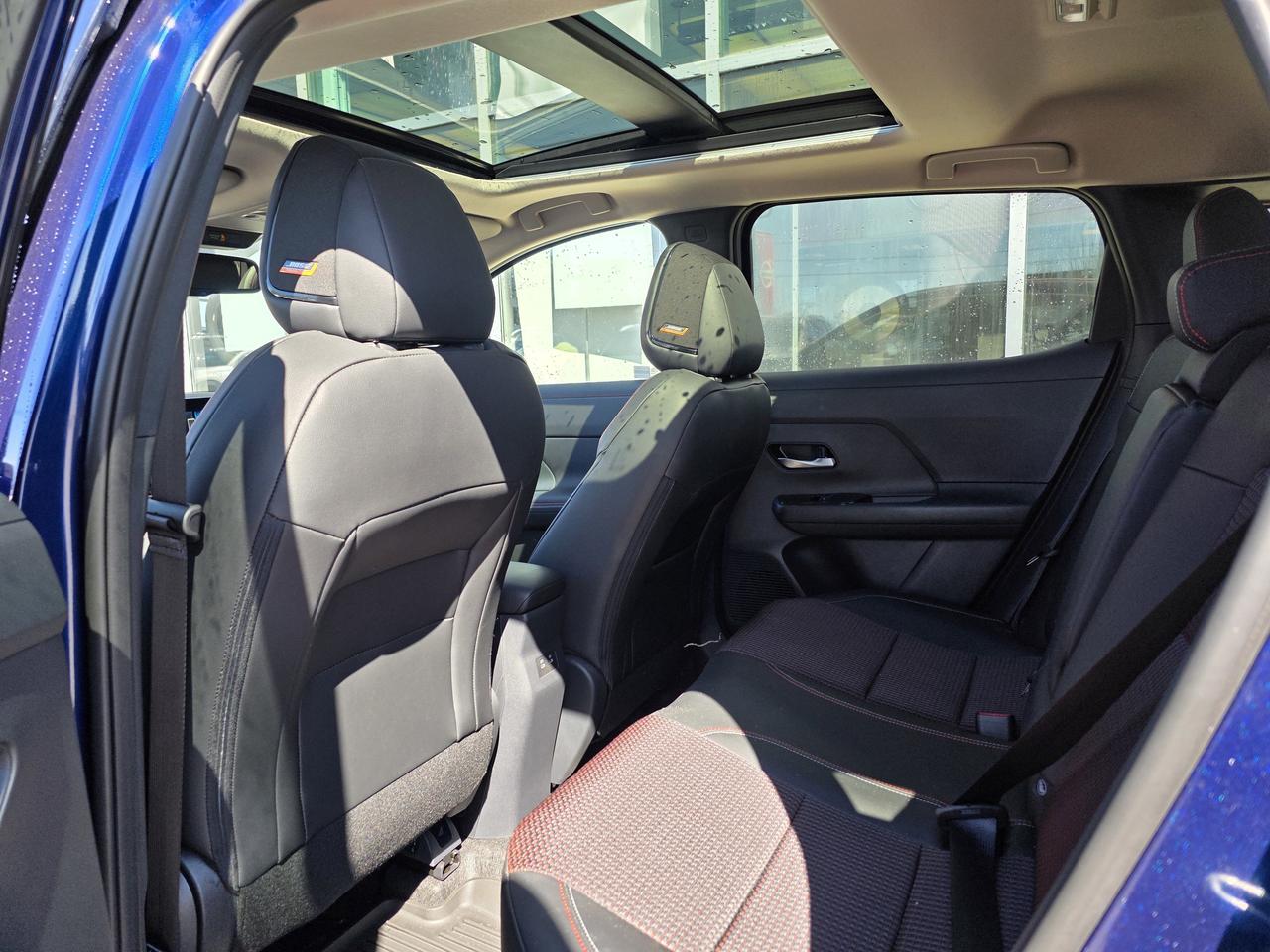 2026 Nissan Kicks SR Photo