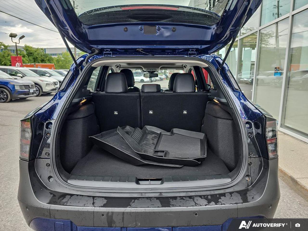 2026 Nissan Kicks SR AWD | Bose Audio | Android Auto | Apple Car Play | Photo