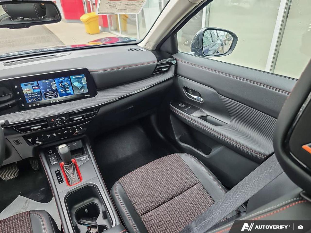 2026 Nissan Kicks SR AWD | Bose Audio | Android Auto | Apple Car Play | Photo