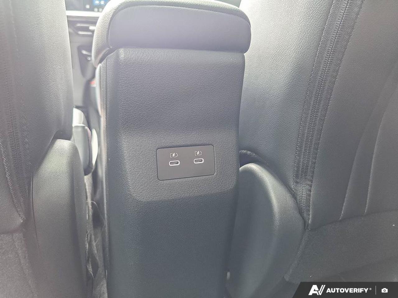 2026 Nissan Kicks SR AWD | Bose Audio | Android Auto | Apple Car Play | Photo