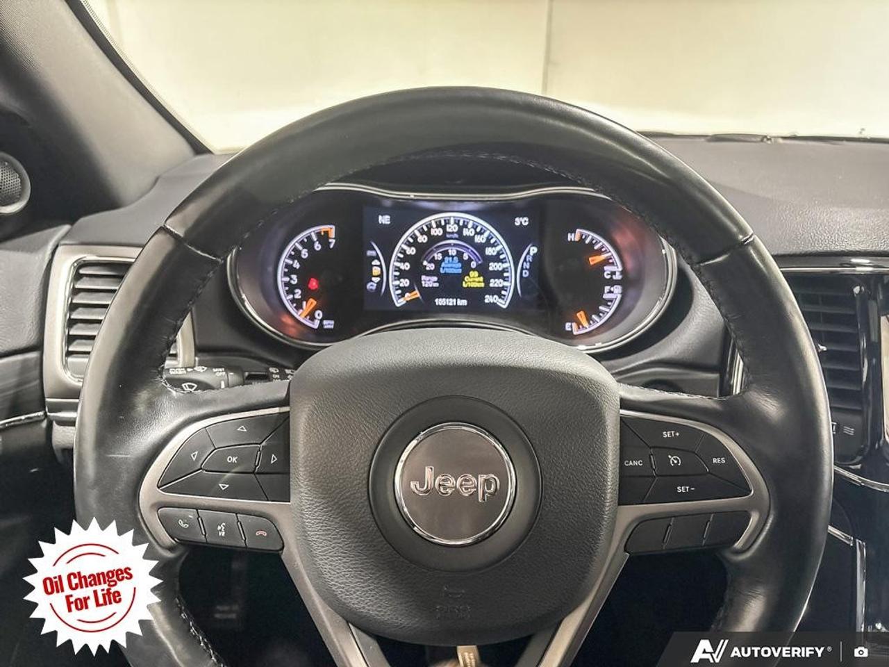 2021 Jeep Grand Cherokee LIMITED 4X4 Photo