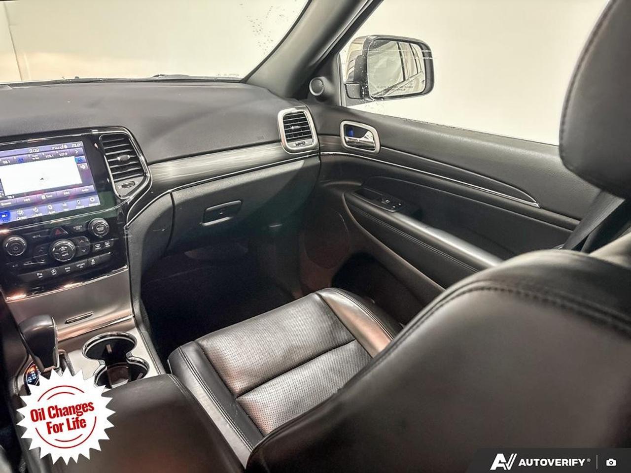 2021 Jeep Grand Cherokee LIMITED 4X4 Photo