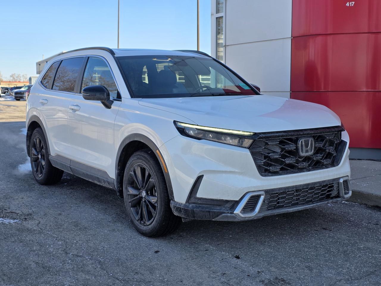 2025 Honda CR-V Hybrid Touring AWD | Bose Audio | Apple Car Play | Sunroof | Photo