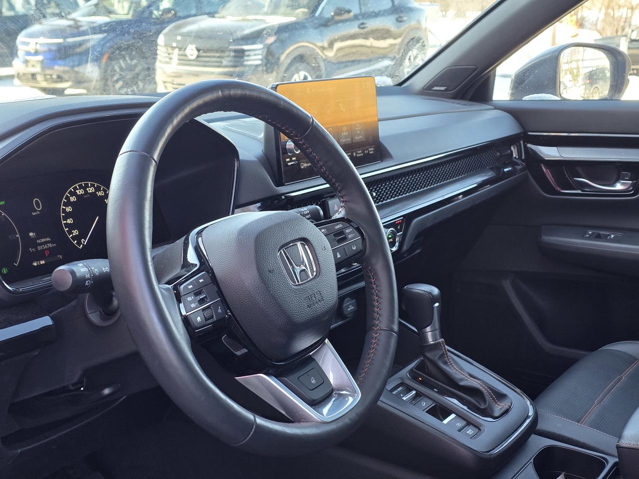 2025 Honda CR-V Hybrid Touring AWD | Bose Audio | Apple Car Play | Sunroof | Photo