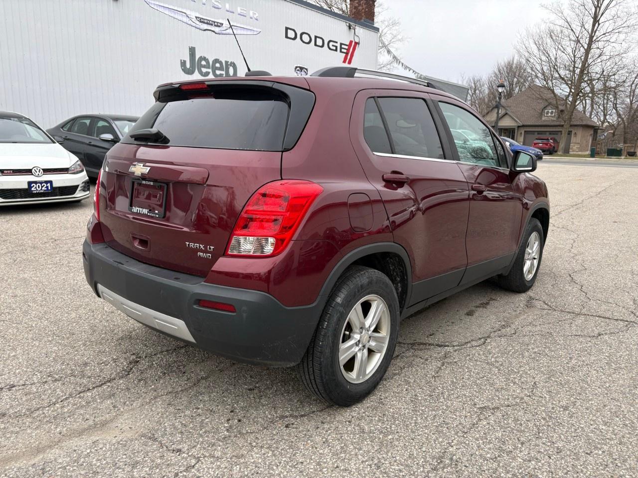 2016 Chevrolet Trax AWD 4dr LT Photo4