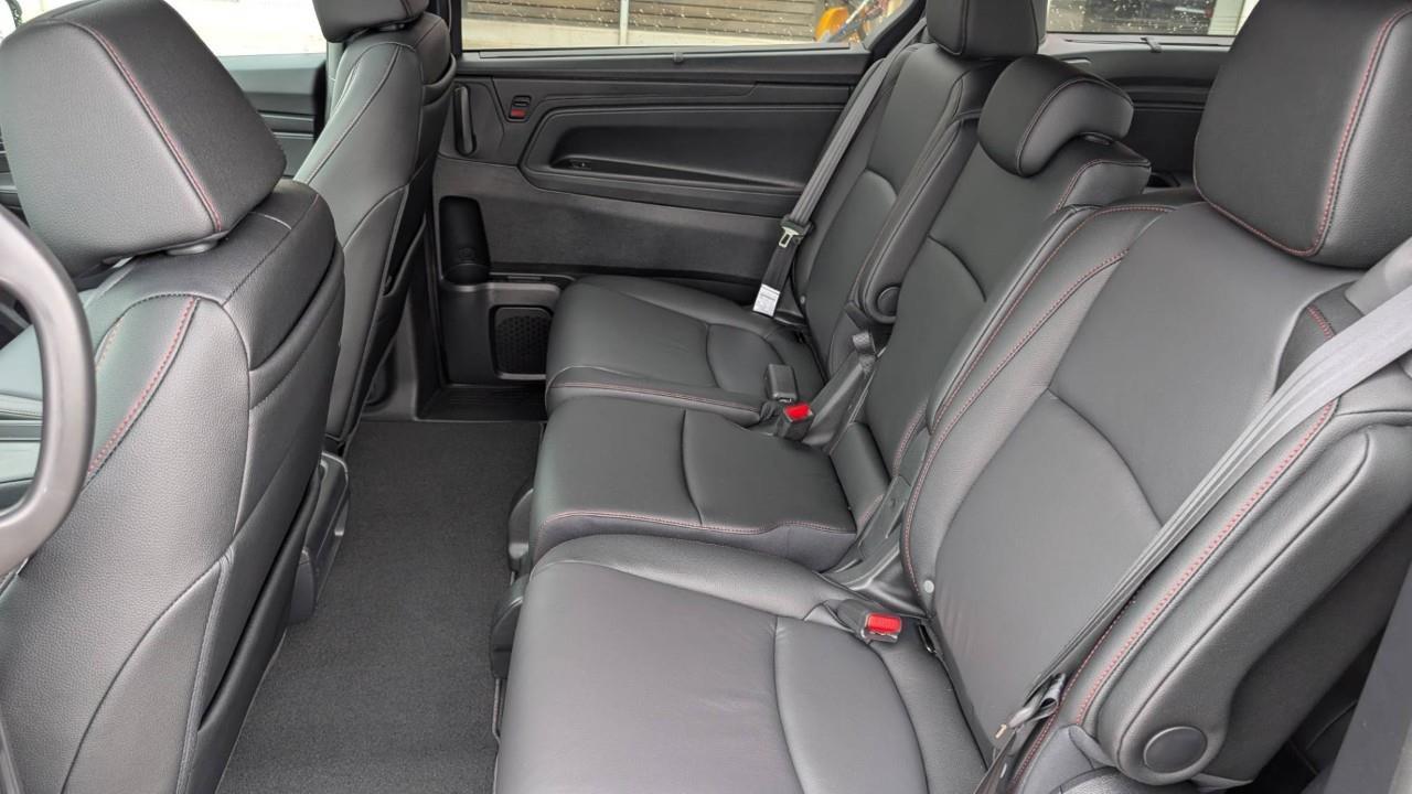 2026 Honda Odyssey Sport-L Passenger Van Photo