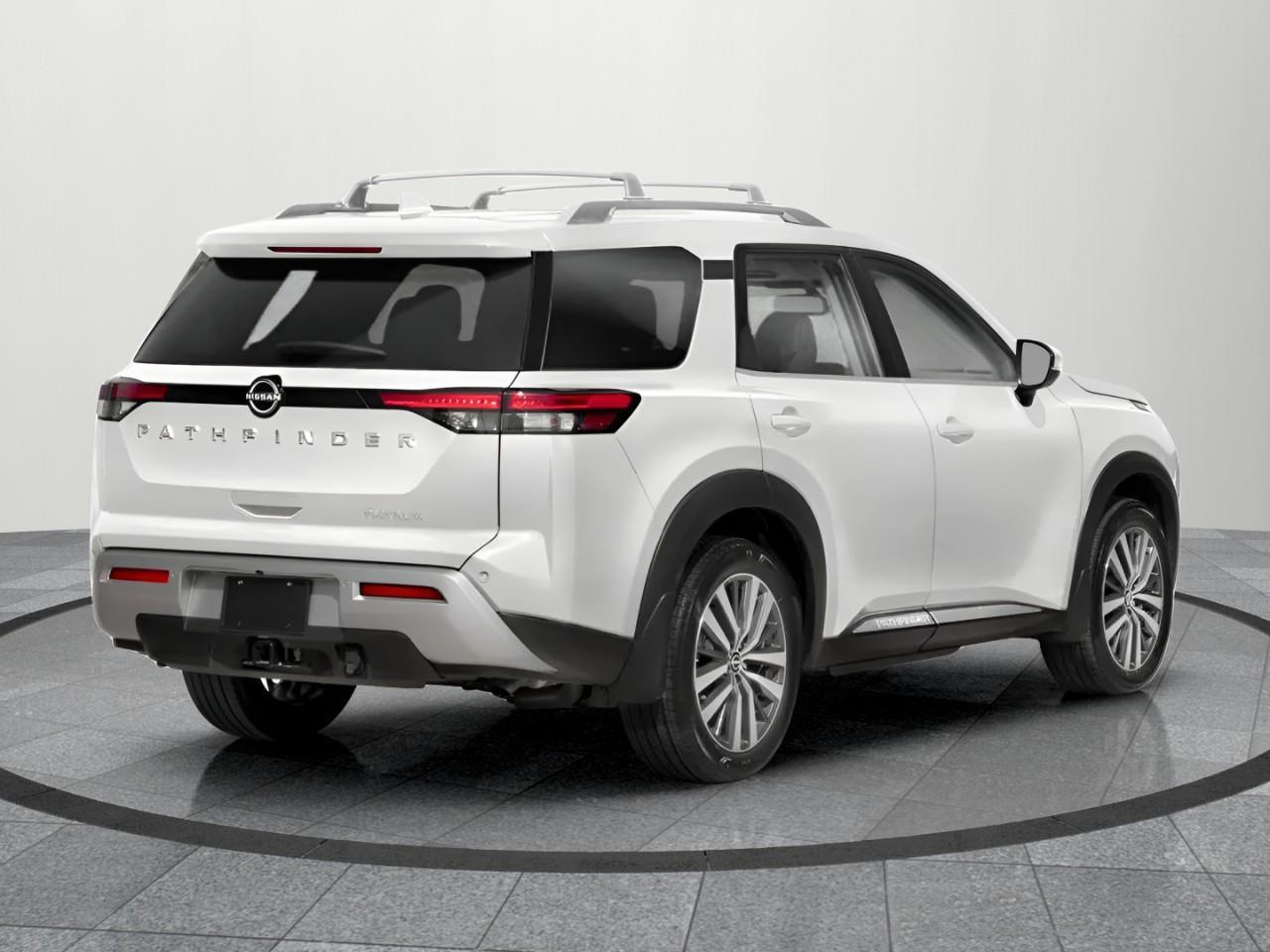 2023 Nissan Pathfinder Platinum 4dr 4x4 Photo2