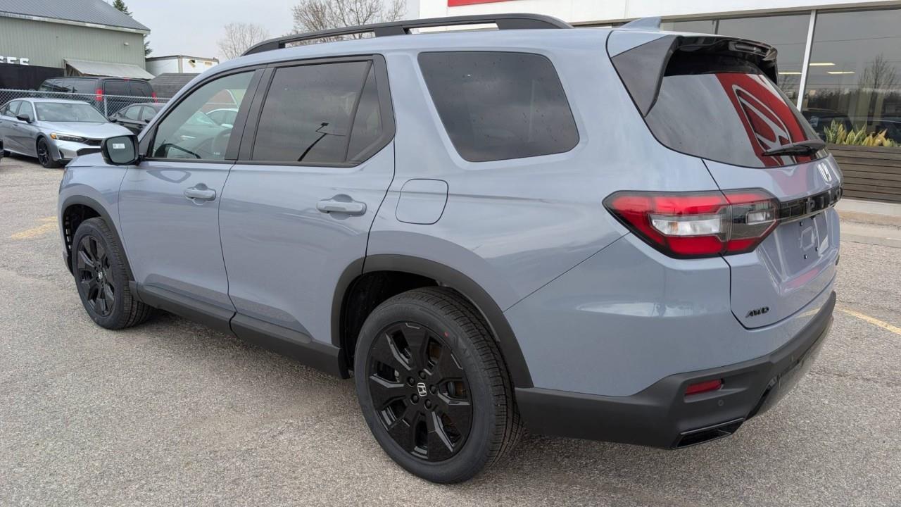 2026 Honda Pilot Black Edition 4dr All-Wheel Drive Photo