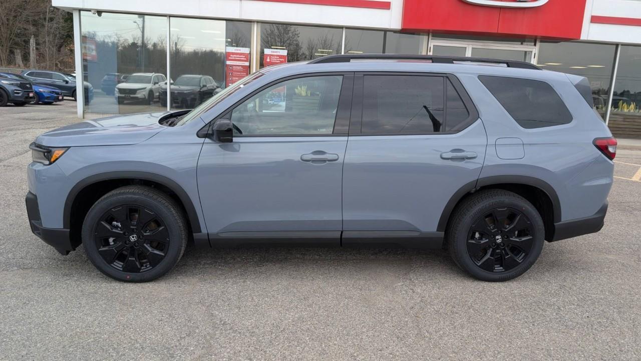 2026 Honda Pilot Black Edition 4dr All-Wheel Drive Photo