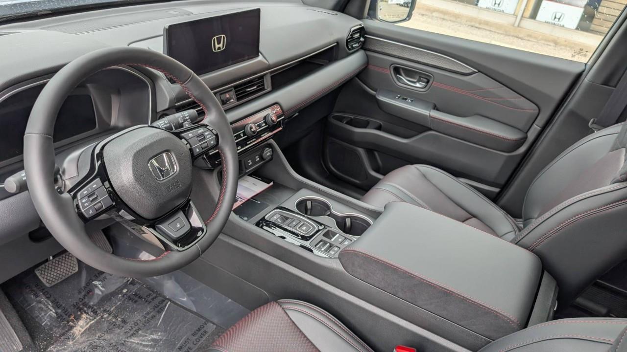2026 Honda Pilot Black Edition 4dr All-Wheel Drive Photo