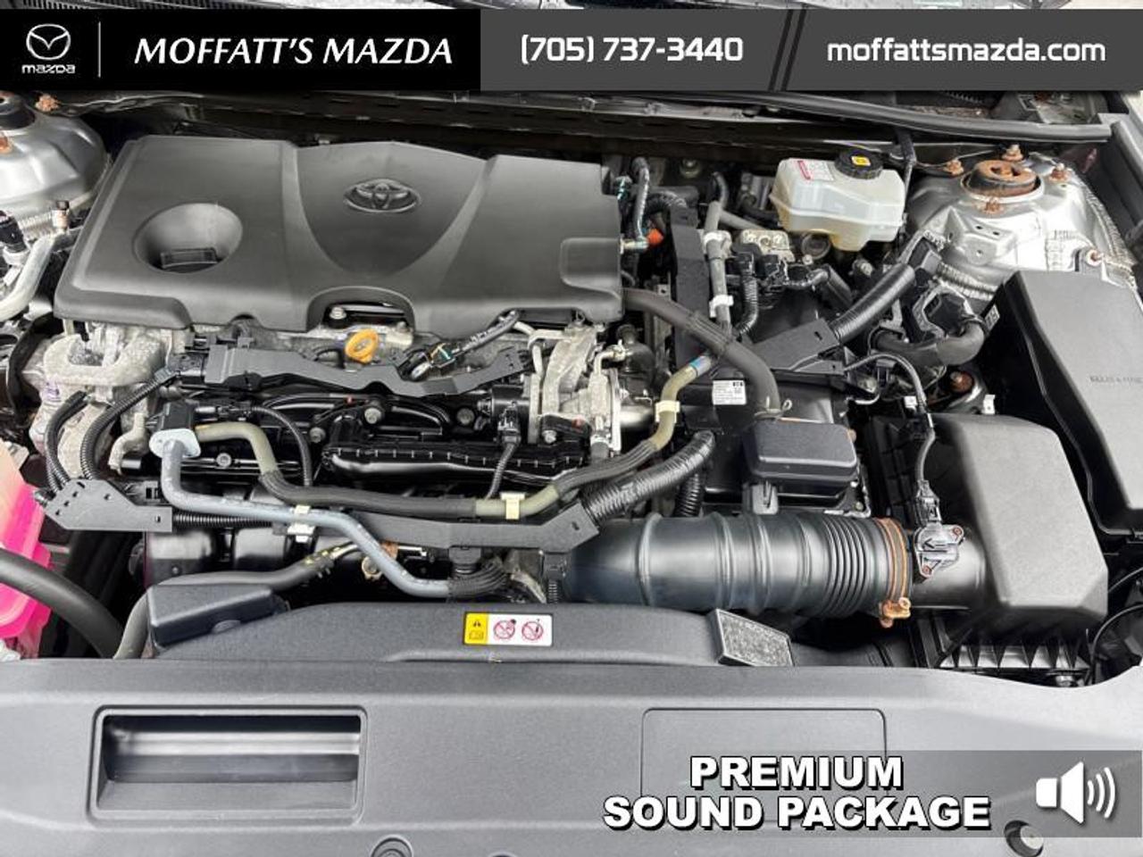 2019 Toyota Camry HYBRID XLE Photo