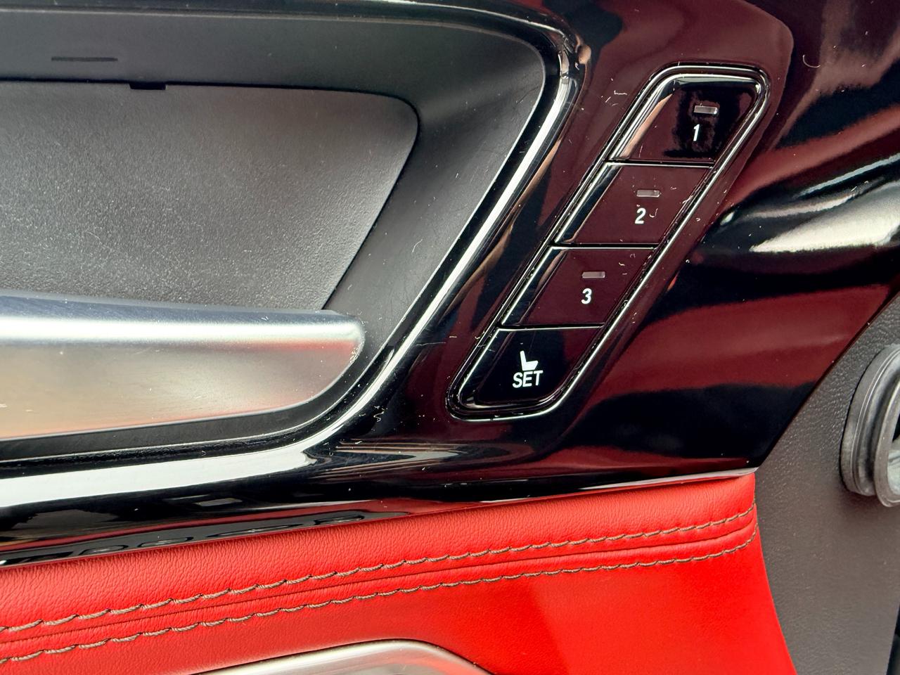 2022 Acura MDX A-Spec 4dr SH-AWD Photo4