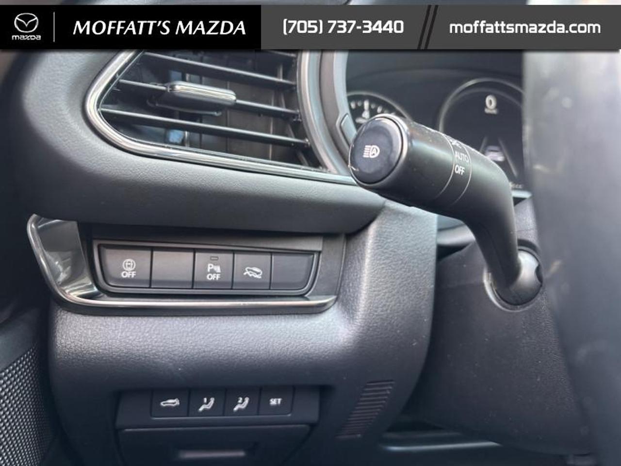 2021 Mazda CX-30 GT Photo