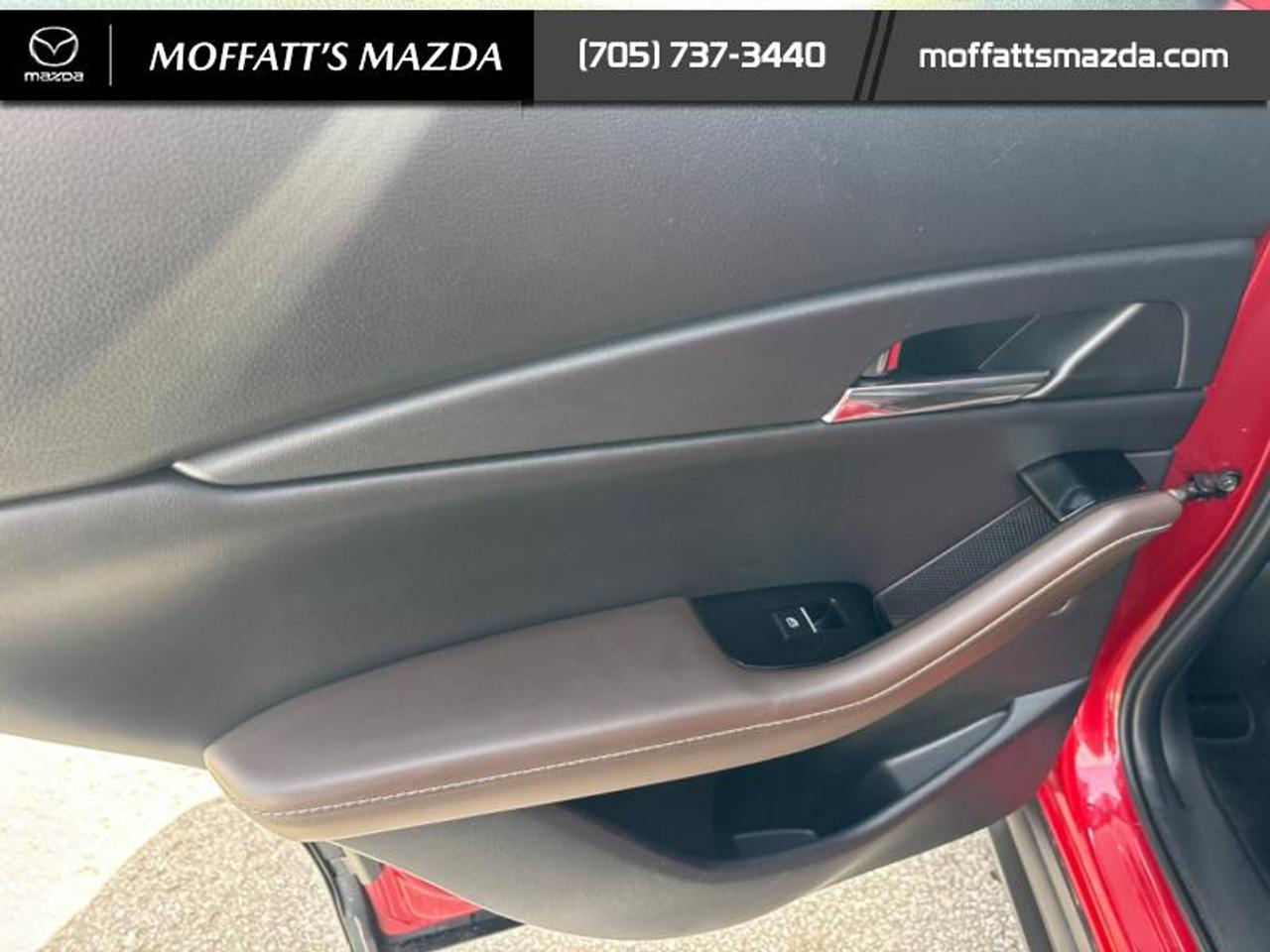 2021 Mazda CX-30 GT Photo