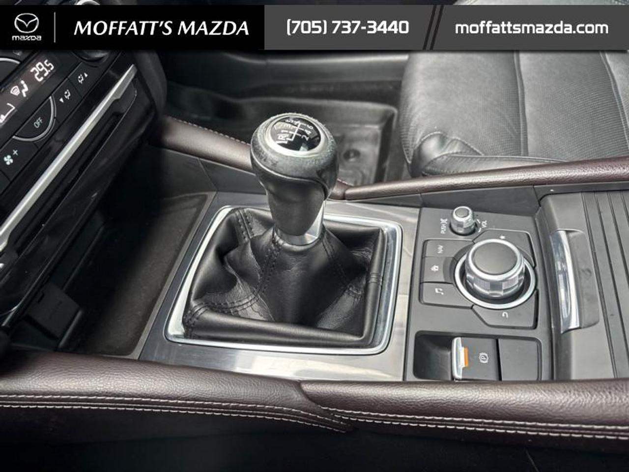 2017 Mazda MAZDA6 GT Photo