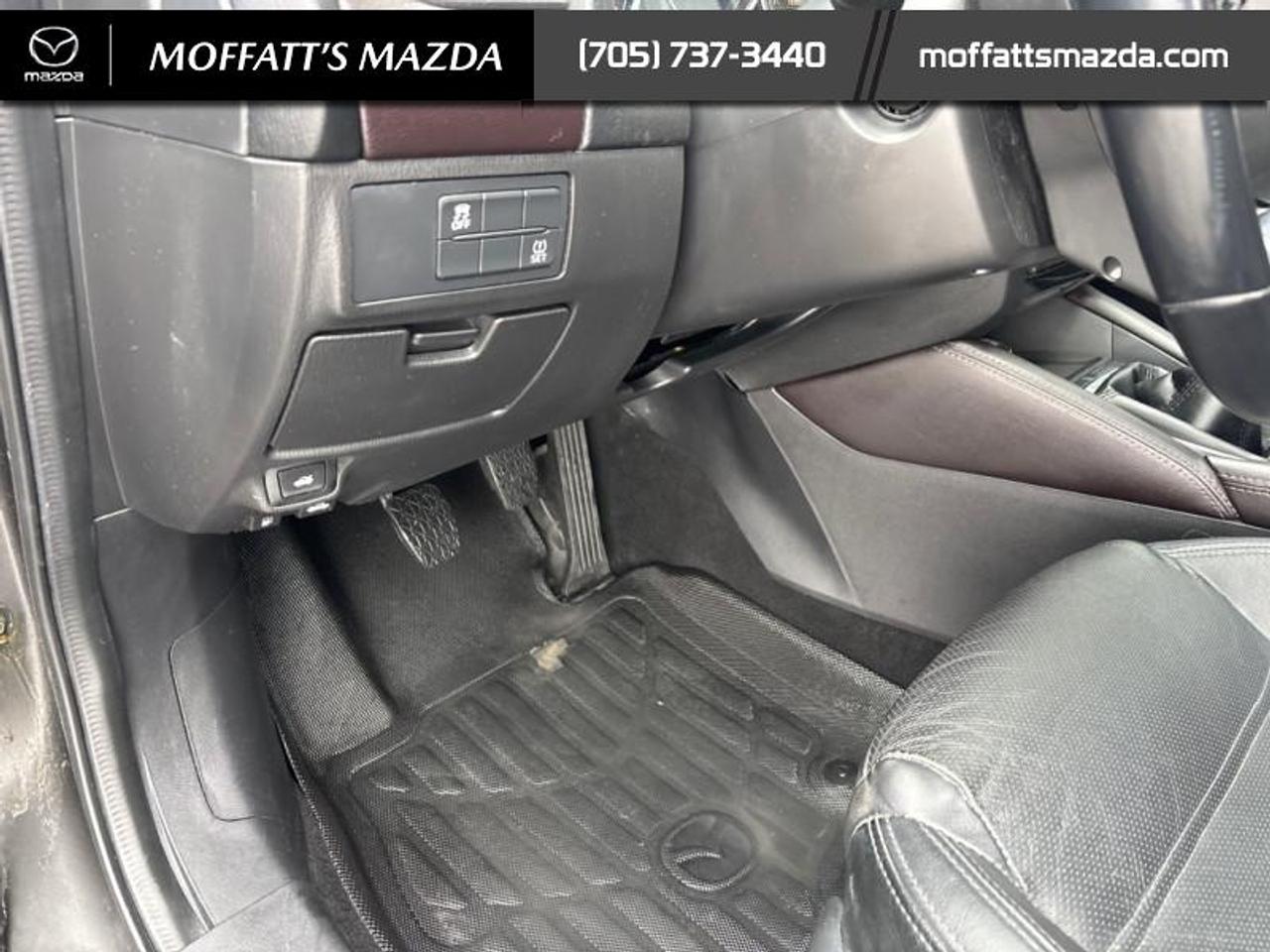 2017 Mazda MAZDA6 GT Photo