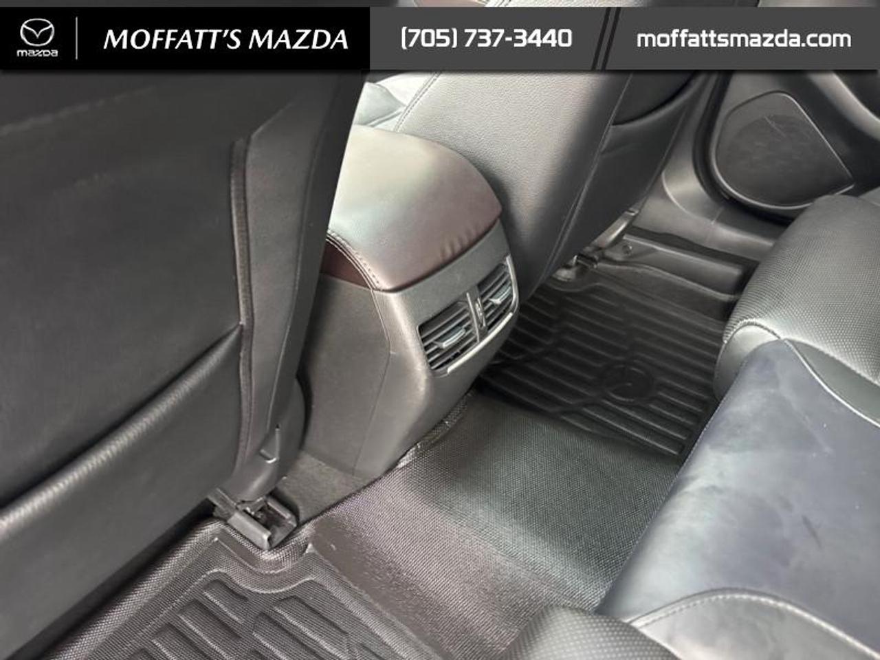 2017 Mazda MAZDA6 GT Photo