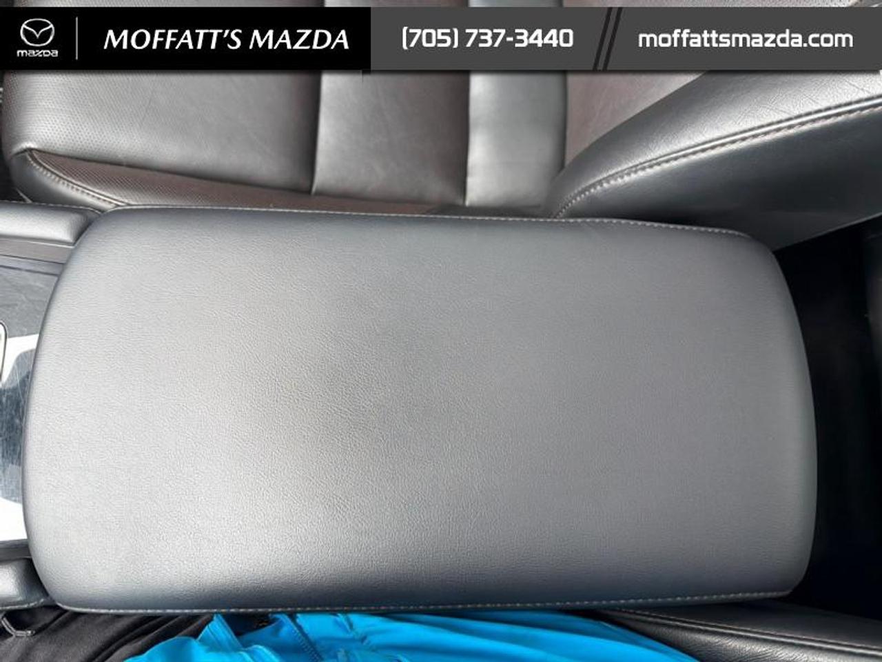 2022 Mazda MAZDA3 GT w/Turbo i-ACTIV AWD Photo