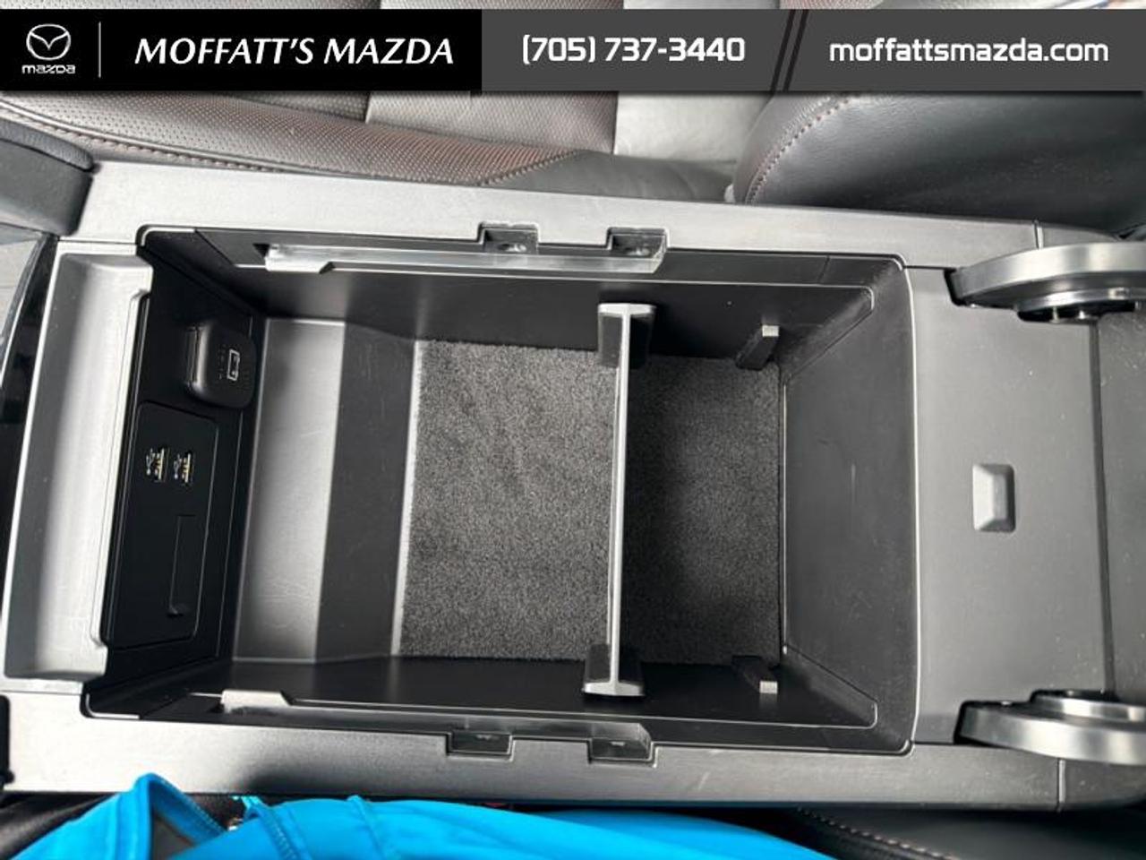 2022 Mazda MAZDA3 GT w/Turbo i-ACTIV AWD Photo