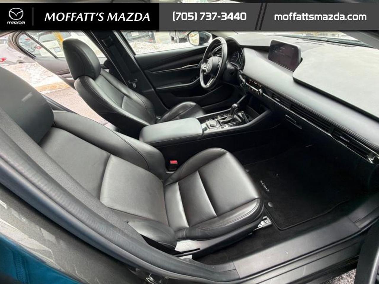 2022 Mazda MAZDA3 GT w/Turbo i-ACTIV AWD Photo