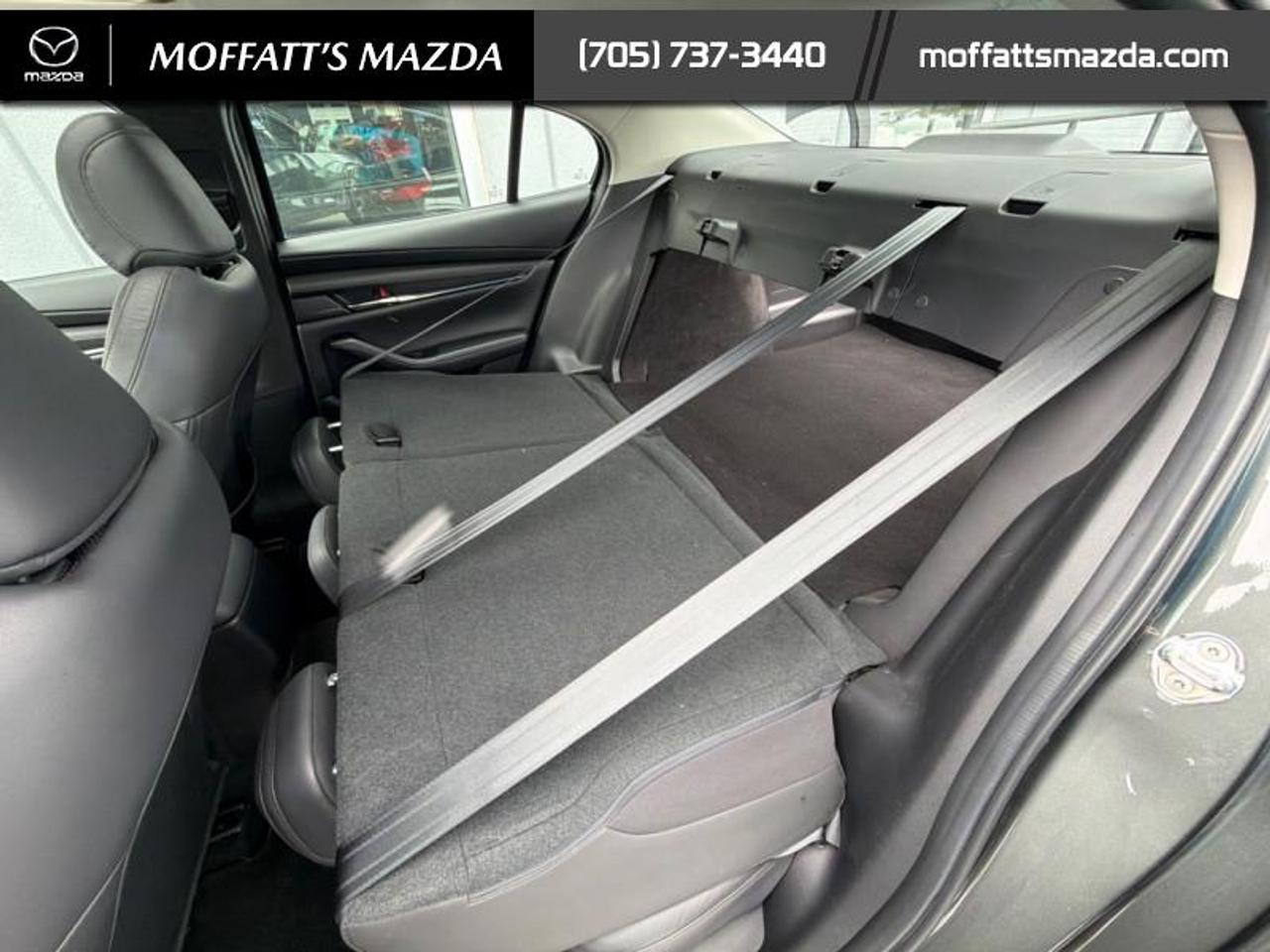 2022 Mazda MAZDA3 GT w/Turbo i-ACTIV AWD Photo