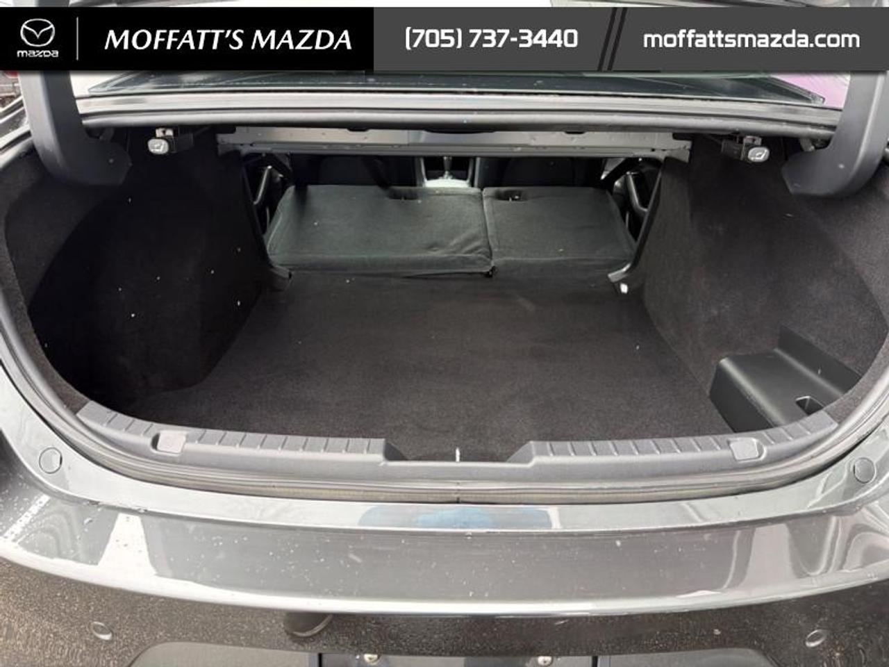 2022 Mazda MAZDA3 GT w/Turbo i-ACTIV AWD Photo