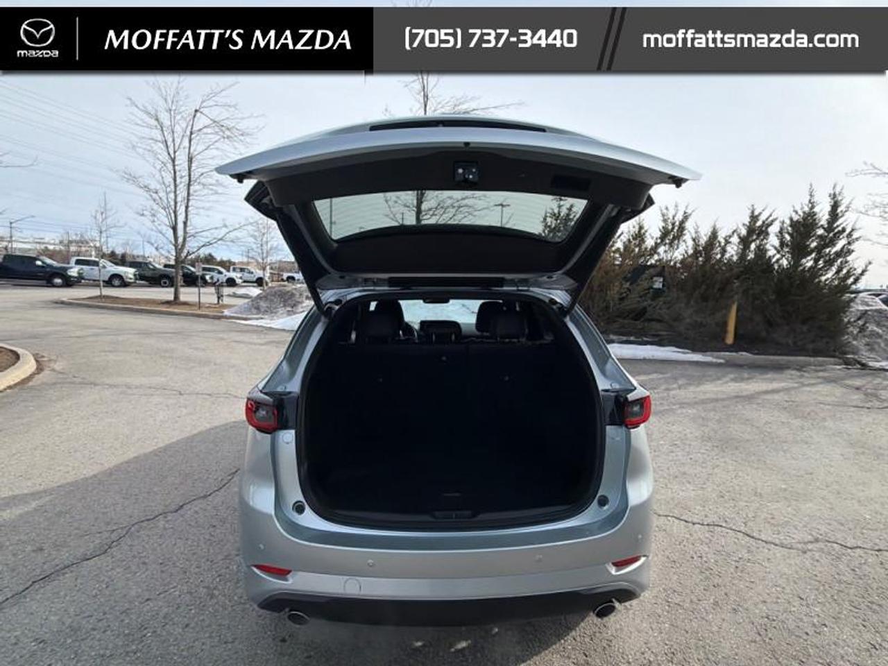 2022 Mazda CX-5 Signature Photo