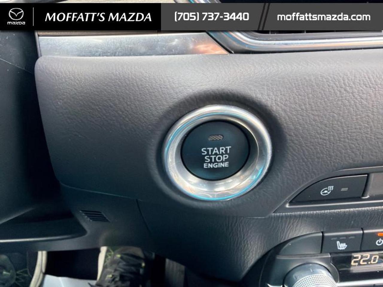 2022 Mazda CX-5 Signature Photo