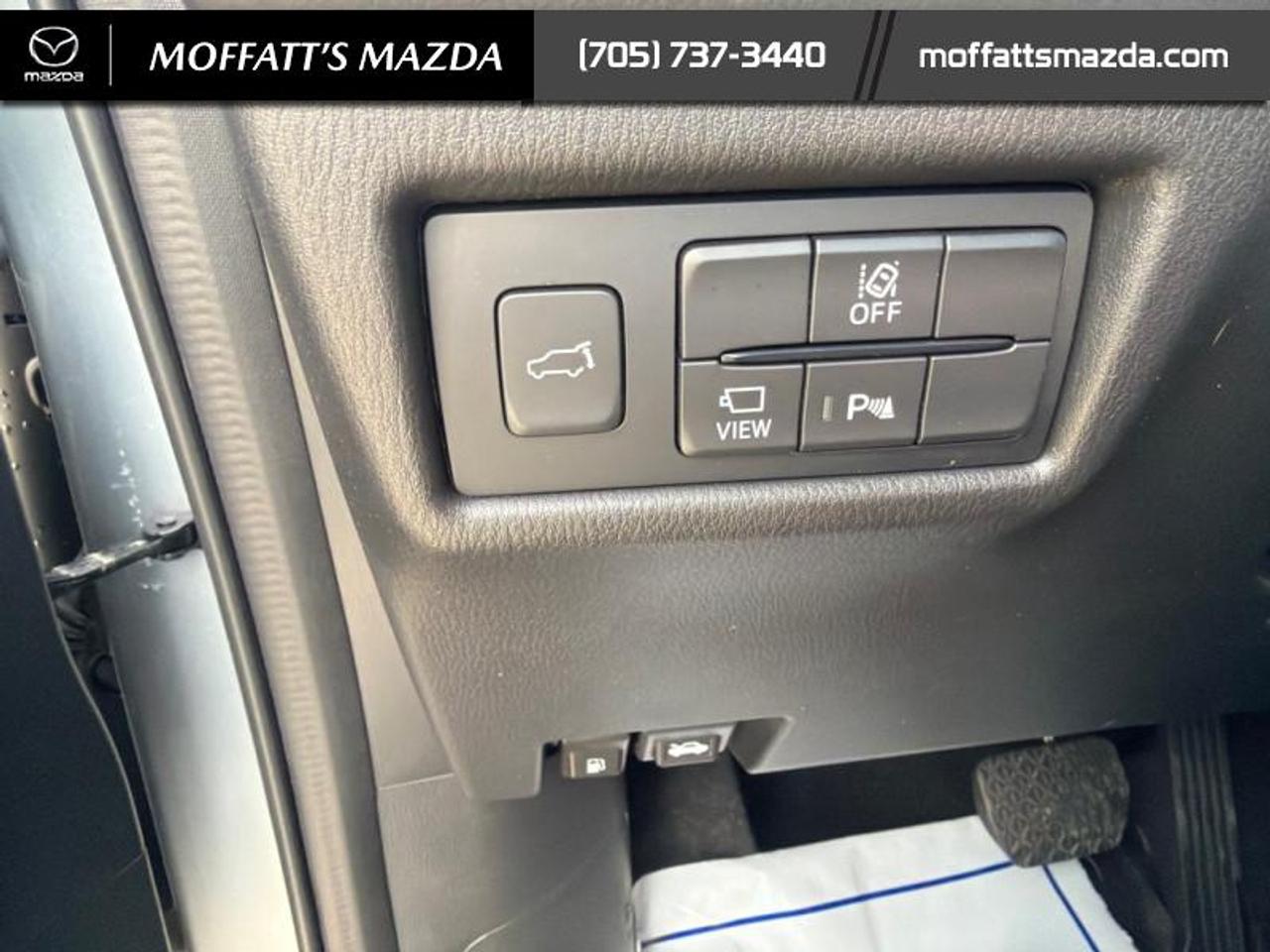 2022 Mazda CX-5 Signature Photo