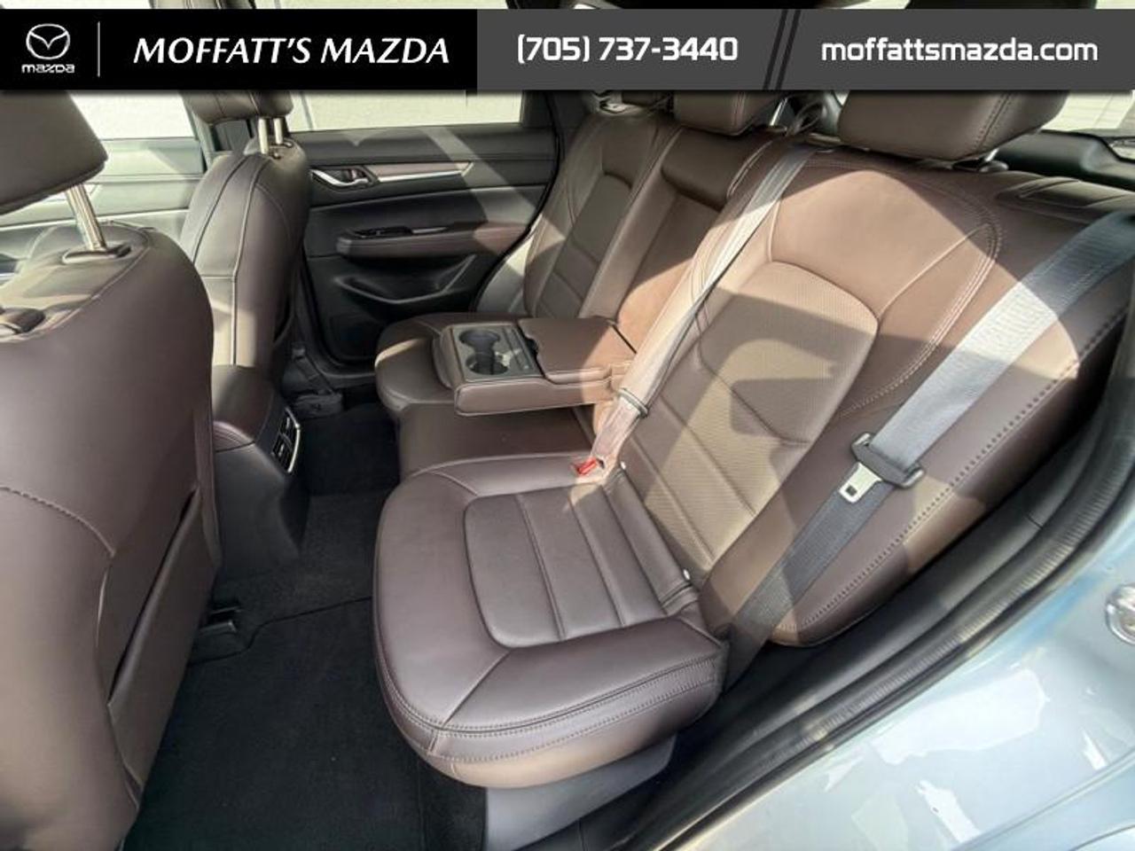 2022 Mazda CX-5 Signature Photo