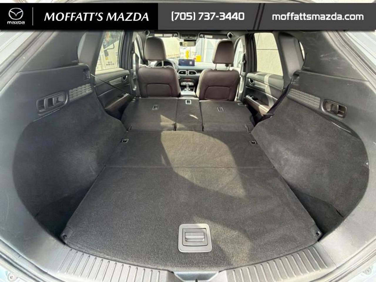 2022 Mazda CX-5 Signature Photo