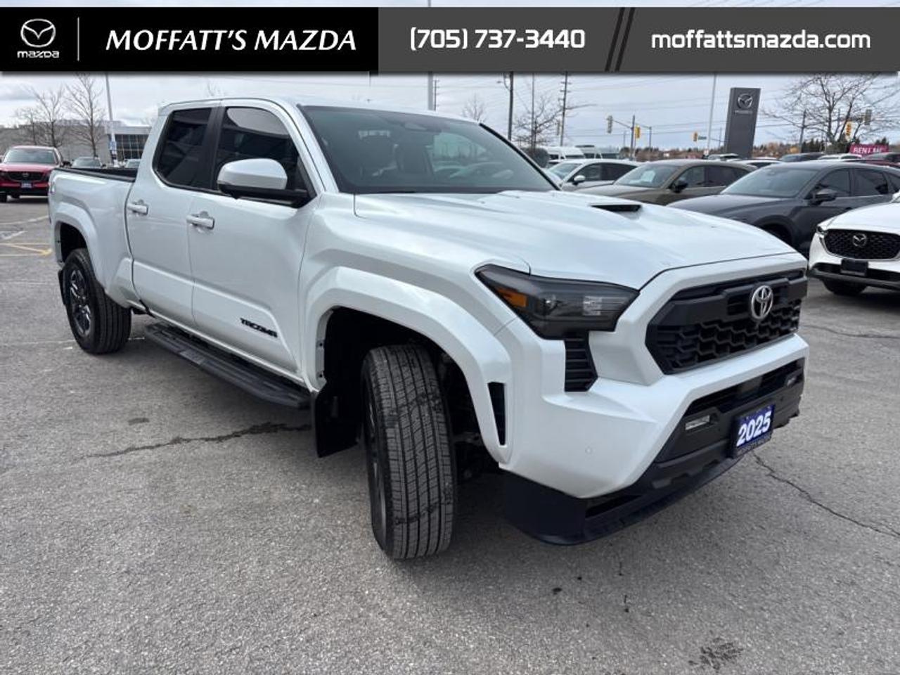 2025 Toyota Tacoma 4X4 Double Cab at Photo