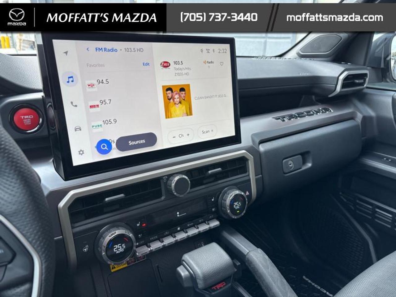 2025 Toyota Tacoma 4X4 Double Cab at Photo