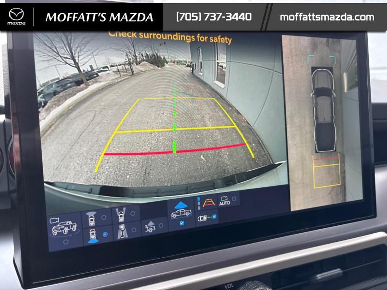 2025 Toyota Tacoma 4X4 Double Cab at Photo