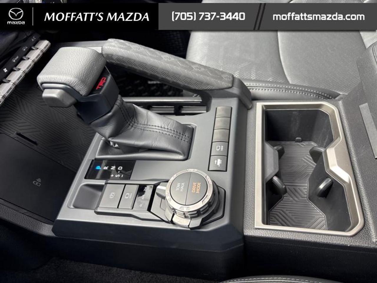 2025 Toyota Tacoma 4X4 Double Cab at Photo